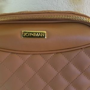 JOY & IMAN Diamond Quilted Leather Crossbo